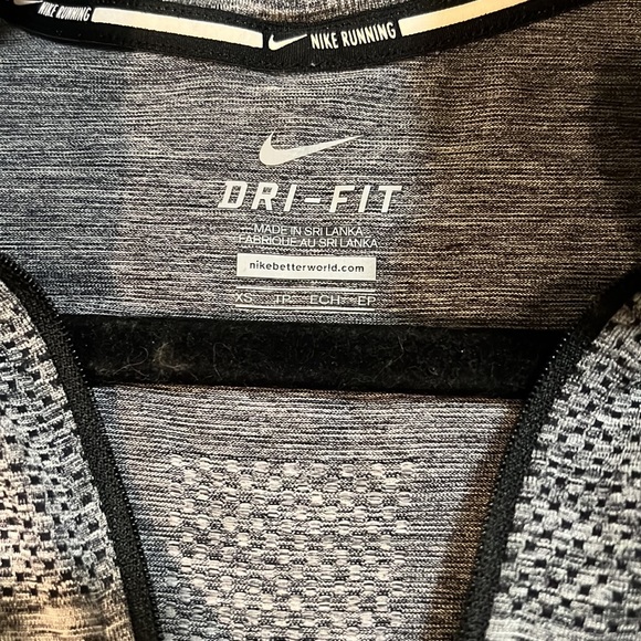 Nike Running Base Layer Half Zip Pullover - Picture 3 of 6